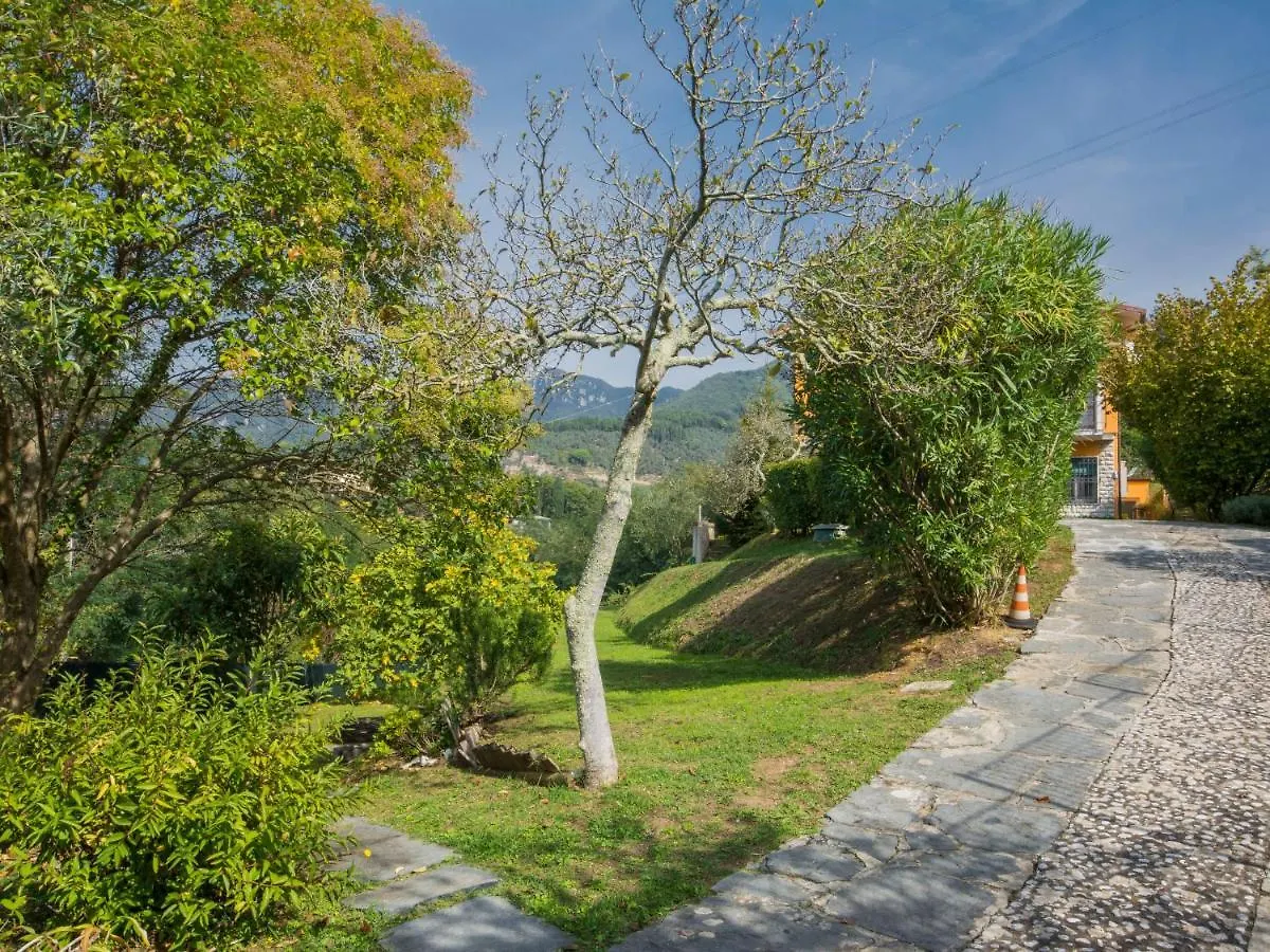 Holiday Home La Casa Al Monte By Interhome Santa Lucia  Włochy